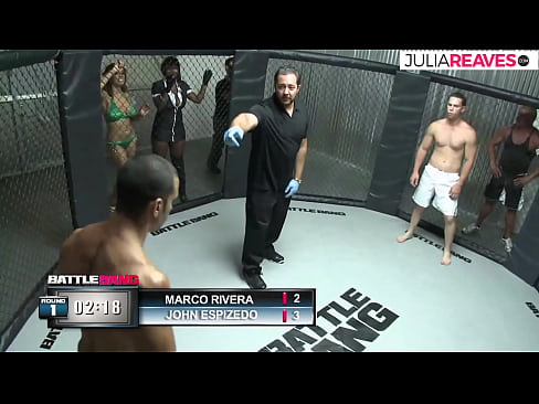❤️ Ultimate Fighter fucks tifla numru dritt wara ġlieda fiċ-ċirku ️ Porno lilna ☑
