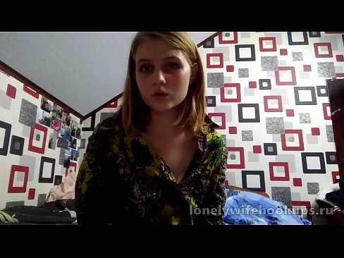 ❤️ Studenta blonda żagħżugħa mir-Russja jħobb dicks akbar. ️ Porno lilna ☑